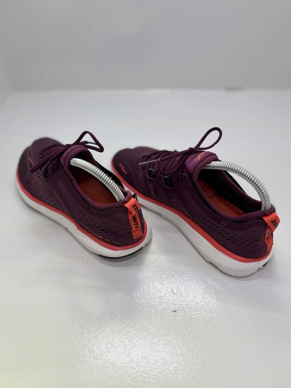 Altra Kayenta Plum Women's Running Shoes US 7 Road Running Sneakers AFW1923G-52